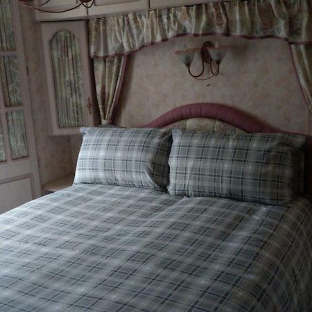 The Boat House Guesthouse ボート・オブ・ガーテン エクステリア 写真